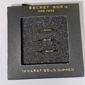14 karat gold ring set